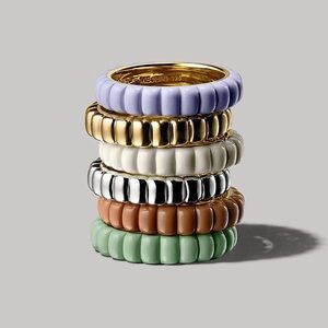 Mejuri Charlotte Ring